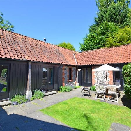 Rainbow Cottage Roughton  Extérieur photo